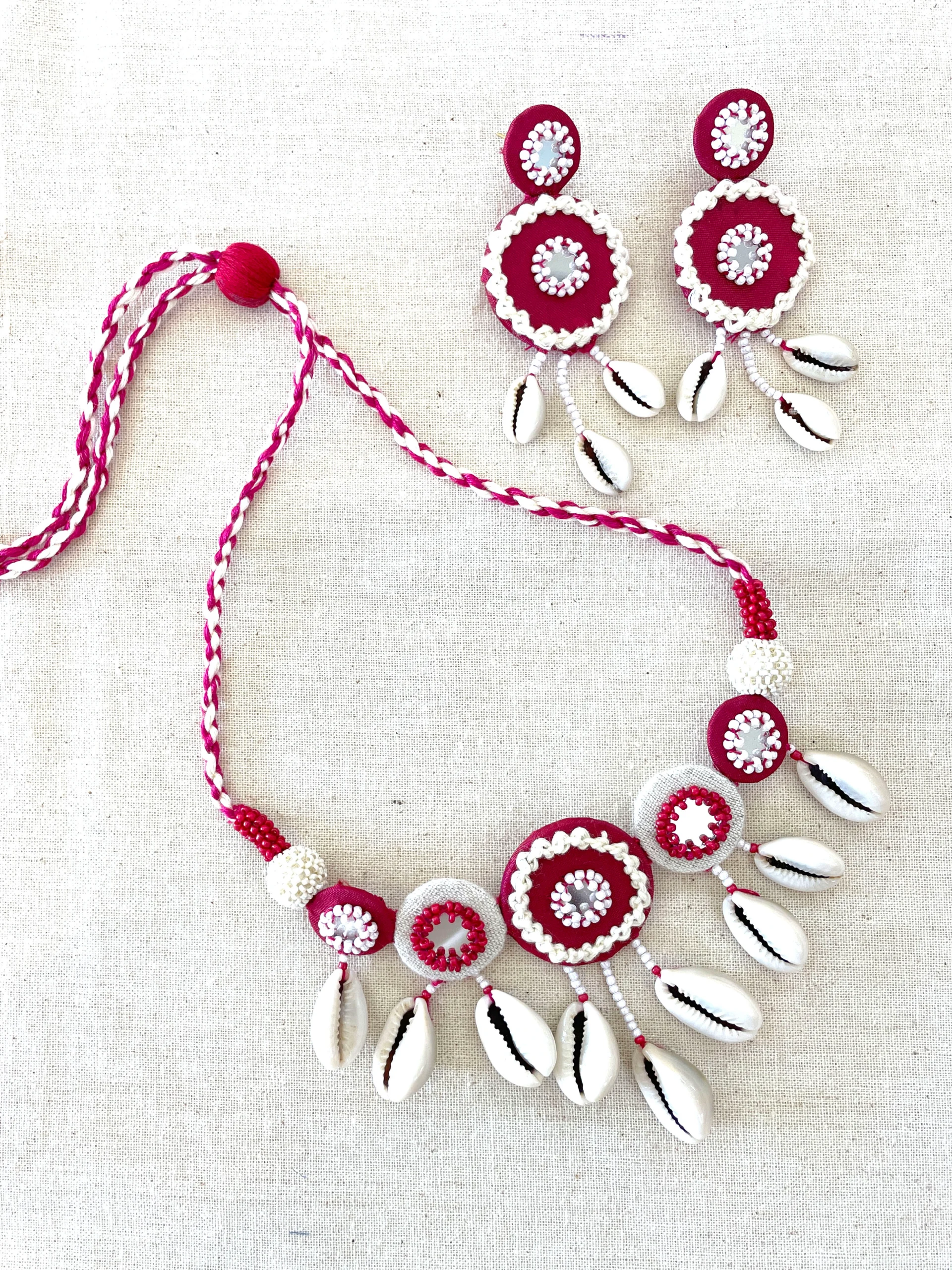 Gulabi Mirror Kaudi Choker Set - Image 3